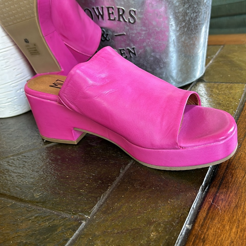 Miz Mooz Pink Women's Sandals - Picture 4 of 10